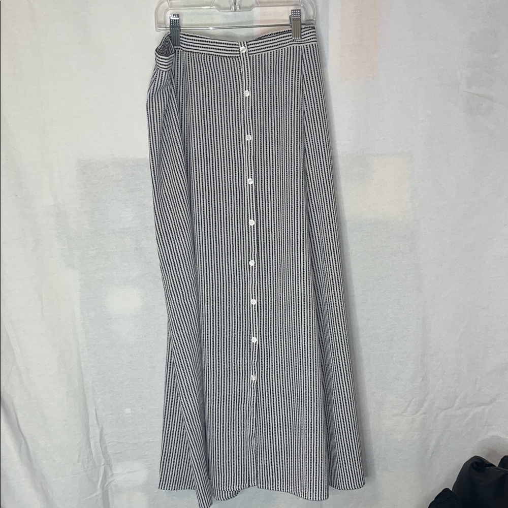 Max Studio Black and White Vertical Stripe Button-Front Maxi Skirt